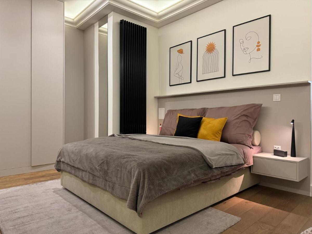 Merlot & Silver Apartment Torun